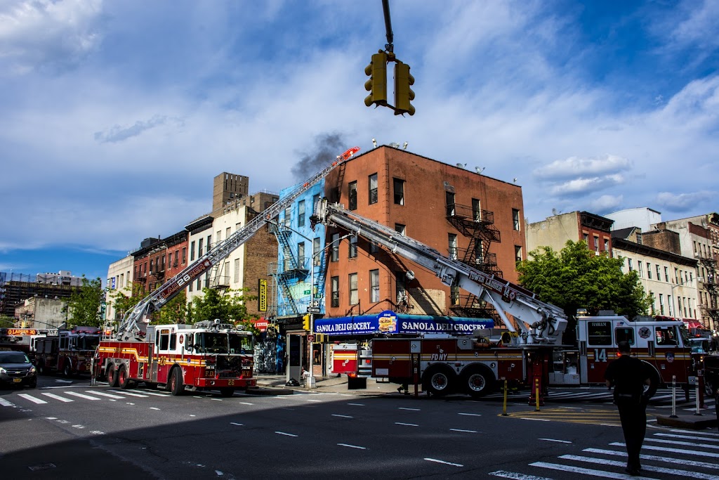 FDNY Engine 58/Ladder 26 | 1367 5th Ave, New York, NY 10029, USA | Phone: (212) 504-4115
