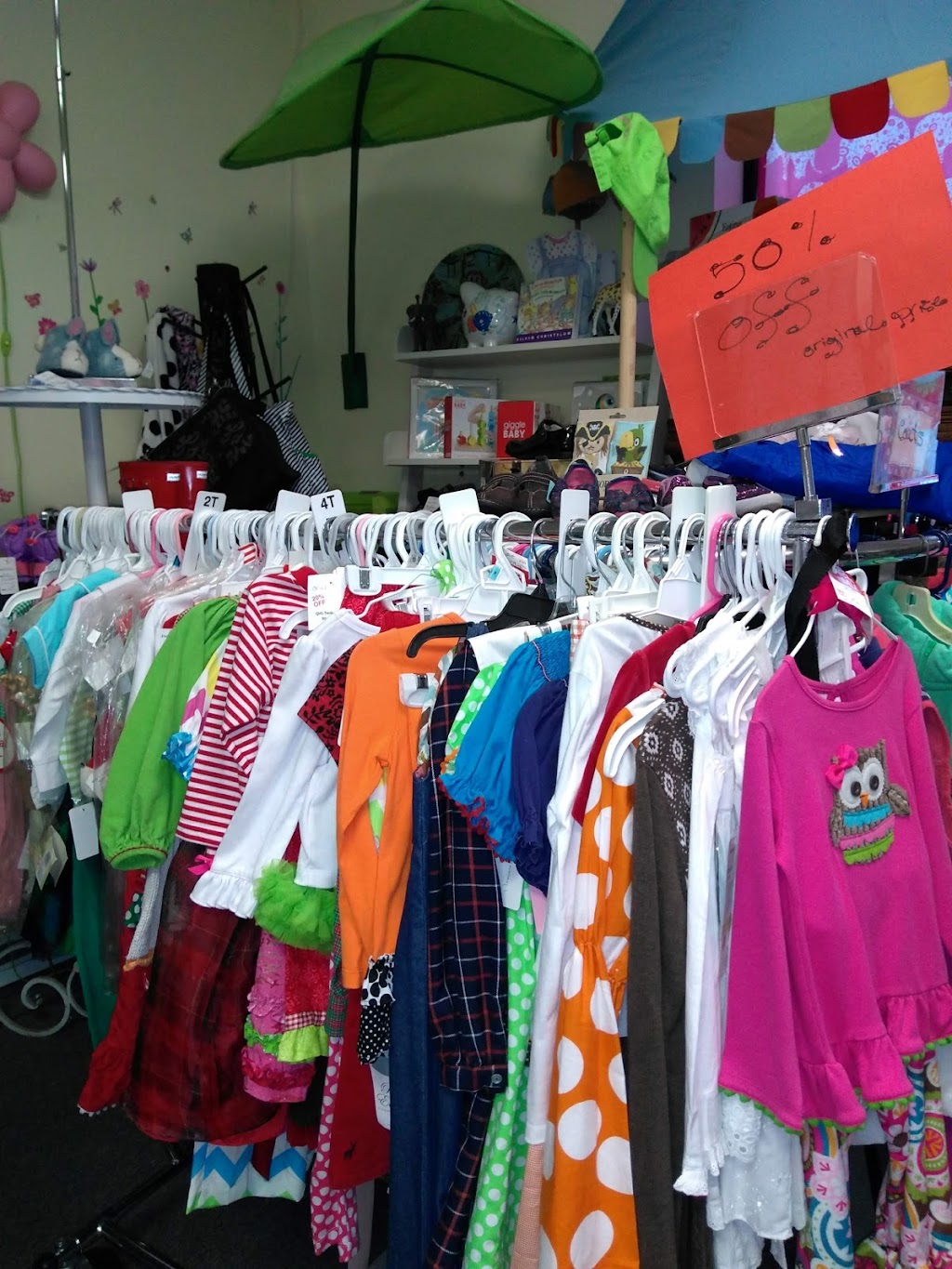 Elephants and Giraffes Childrens Boutique | At ConsignRVA, 2409 Westwood Ave, Richmond, VA 23230, USA | Phone: (804) 859-5909