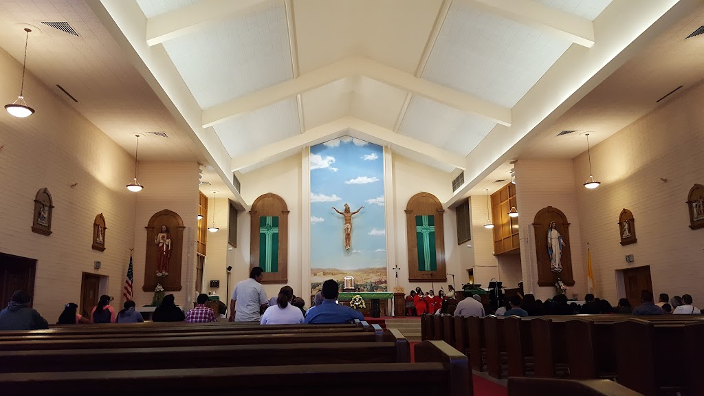 St. Helens Catholic Church | 4870 E Belmont Ave, Fresno, CA 93727 | Phone: (559) 255-3871