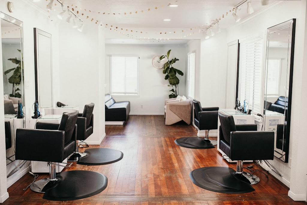 Top Knot Hair Salon | 3043 Harding St, Carlsbad, CA 92008, USA | Phone: (760) 696-3752