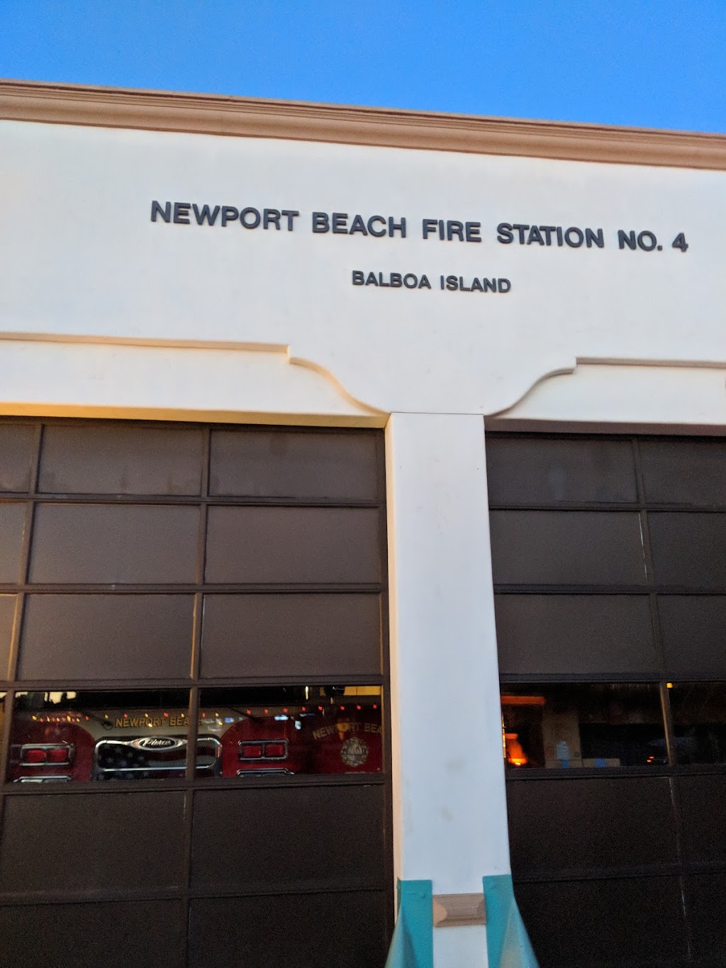 Newport Beach Fire Station #4 | 124 Marine Ave, Newport Beach, CA 92662, USA | Phone: (949) 644-3104