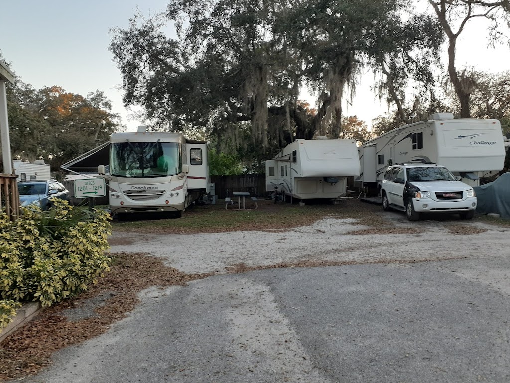 Tampa RV Park Camp Nebraska | 10314 N Nebraska Ave, Tampa, FL 33612 | Phone: (813) 971-3460