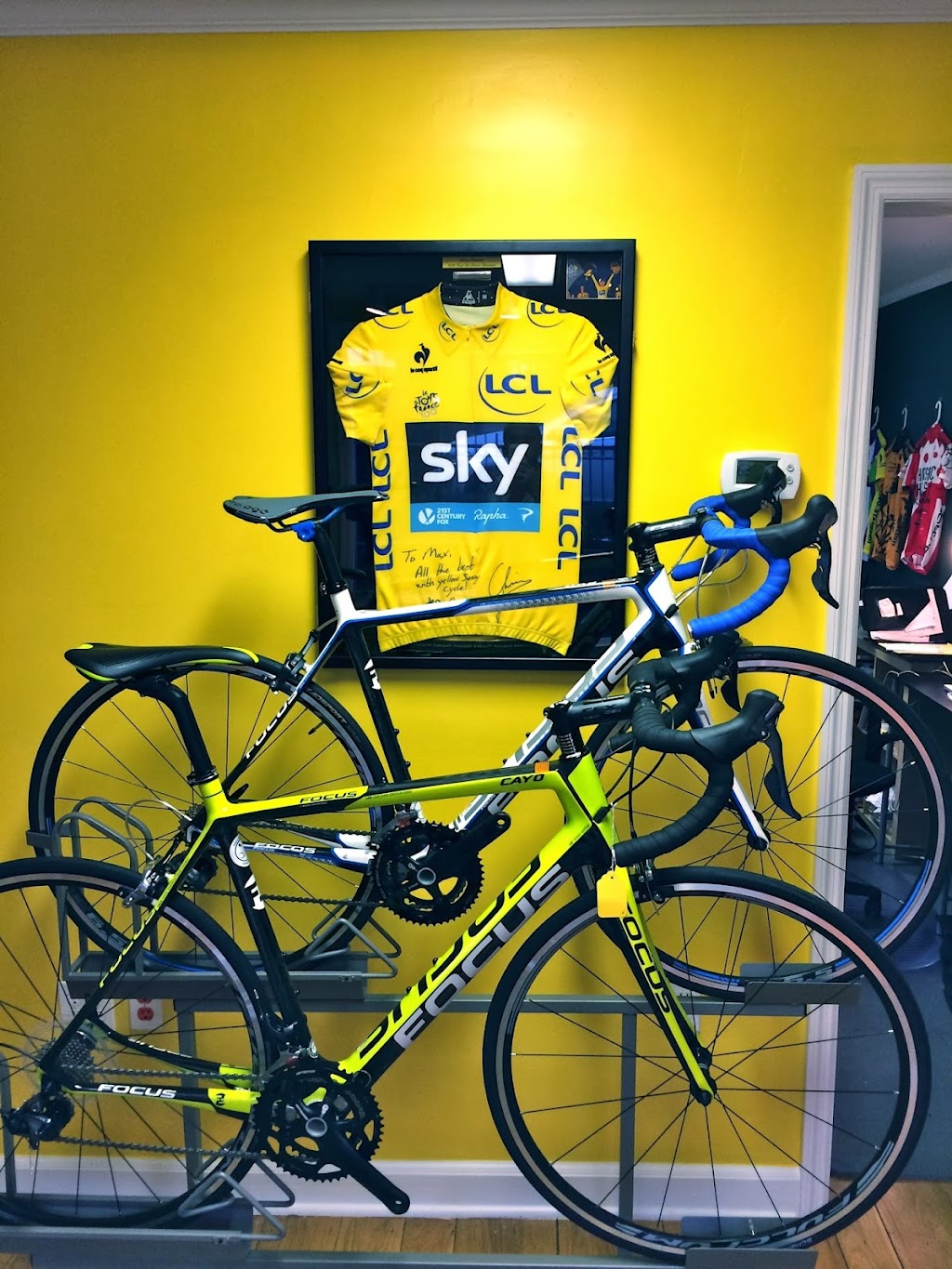 Yellow Jersey Cycle | 34 Pemberwick Rd Rear, Greenwich, CT 06831, USA | Phone: (914) 263-3352