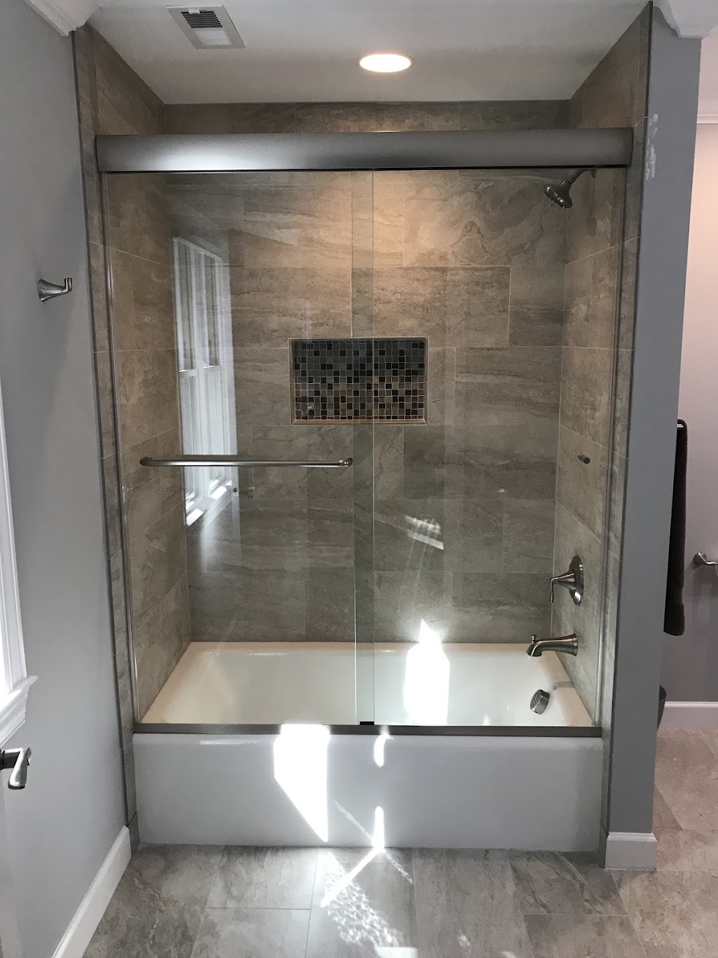 Renovation Masters Shower Doors | 173 Crimson Orchard Dr, Mooresville, NC 28115, USA | Phone: (704) 796-9530