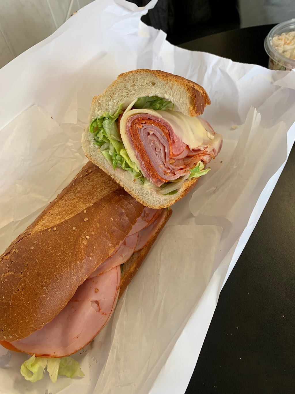 Mike’s gourmet deli and bagels | 3109 N Jerusalem Rd, Levittown, NY 11756 | Phone: (516) 719-0777