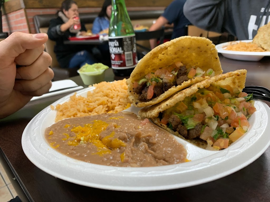 La Gordita Mexican Food | 1275 S Santa Fe Ave #118, Vista, CA 92083 | Phone: (760) 941-1559