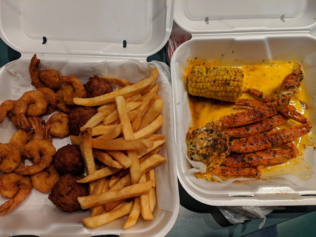 The House Fish & Crab | 1903 NC-55, Durham, NC 27707, USA | Phone: (919) 251-9970