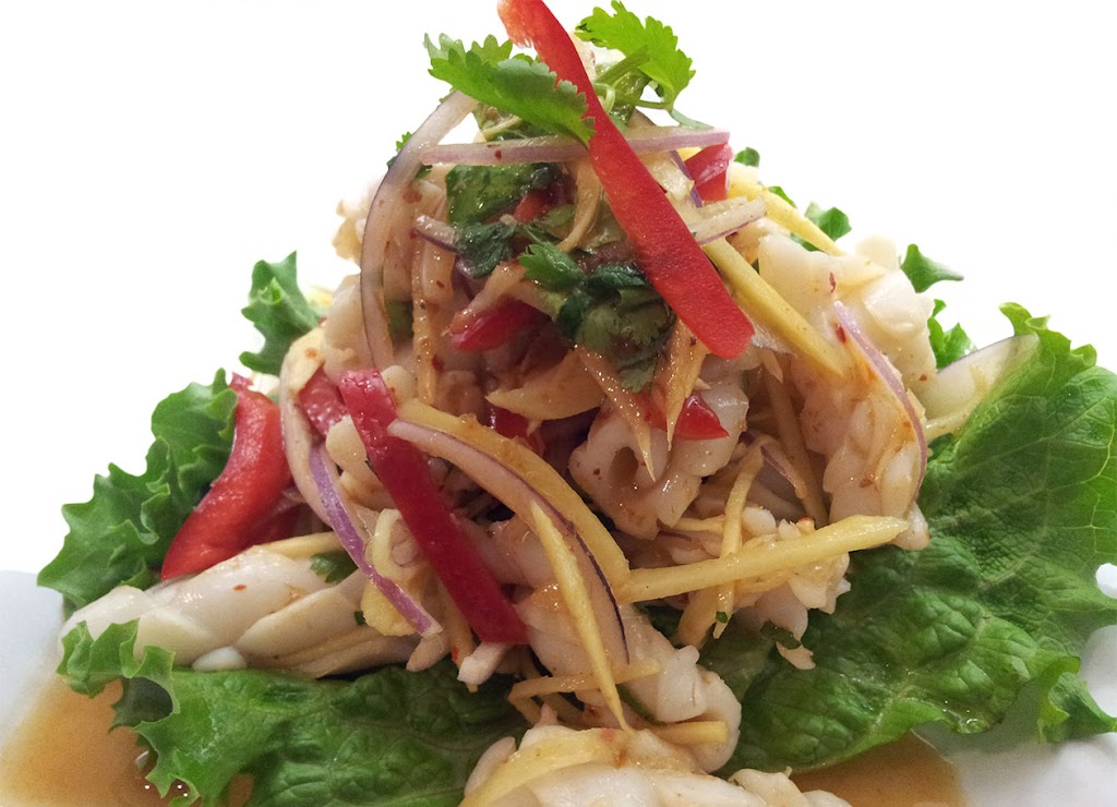 Lucky Thai Restaurant | 196 Main St W, Port Colborne, ON L3K 3V4, Canada | Phone: (905) 834-5555
