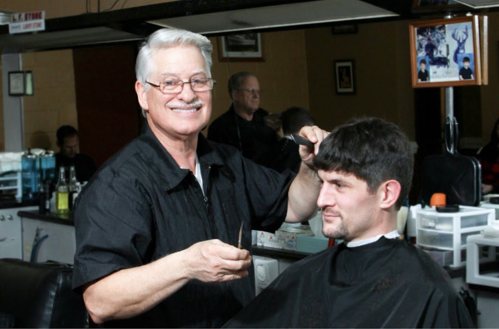 Clemmons Barbershop | 2721 Lewisville Clemmons Rd, Clemmons, NC 27012, USA | Phone: (336) 766-9011