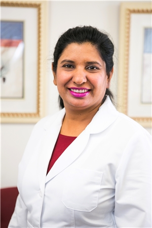 Hamilton Smiles: Reena Goyal, DDS | 3379 Quakerbridge Rd # 103, Hamilton Township, NJ 08619, USA | Phone: (609) 454-6788