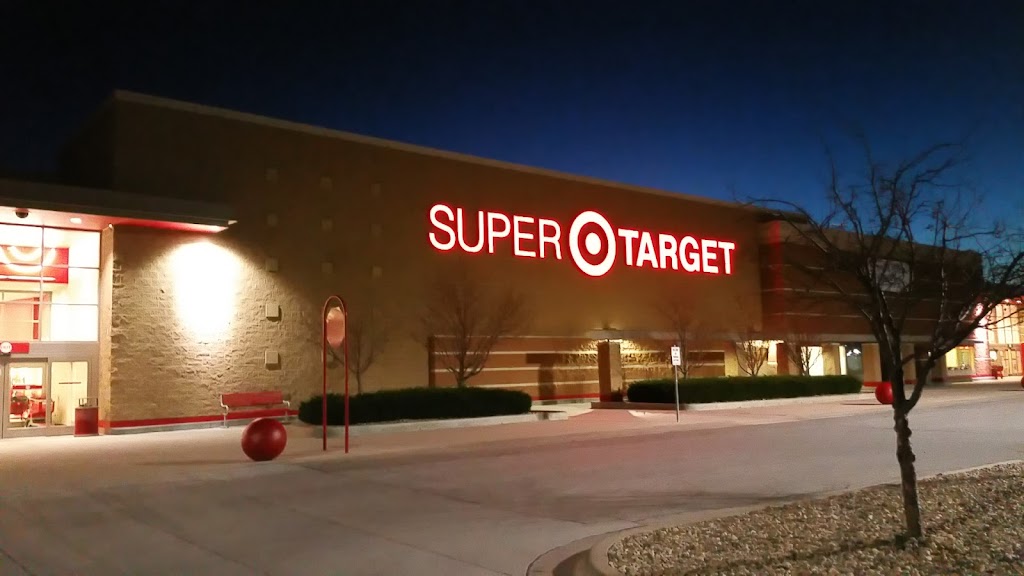 Target | 16959 Evans Plaza, Omaha, NE 68116, USA | Phone: (402) 970-1000