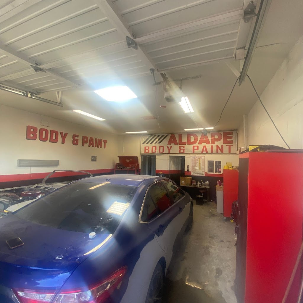 ALDAPE BODY AND PAINT | 12348 San Fernando Rd UNIT #A, Sylmar, CA 91342, USA | Phone: (818) 626-2713