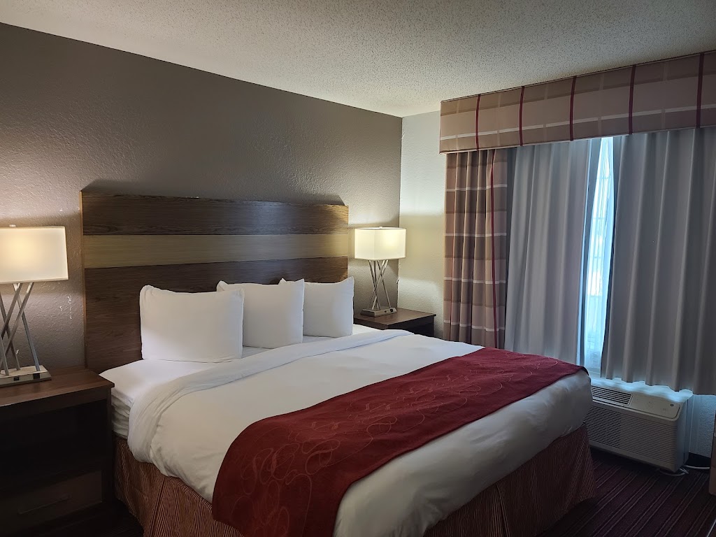 Country Inn & Suites by Radisson, DFW Airport South, TX | 2000 Hard Rock Rd, Irving, TX 75061, USA | Phone: (469) 299-7161