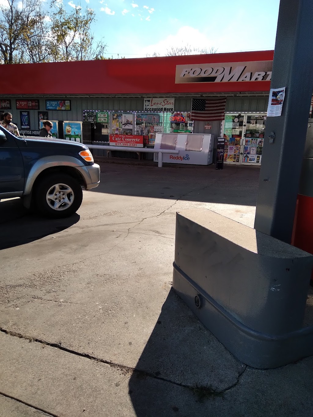 Texaco Azle | 100 E Main St, Azle, TX 76020, USA | Phone: (817) 406-4069