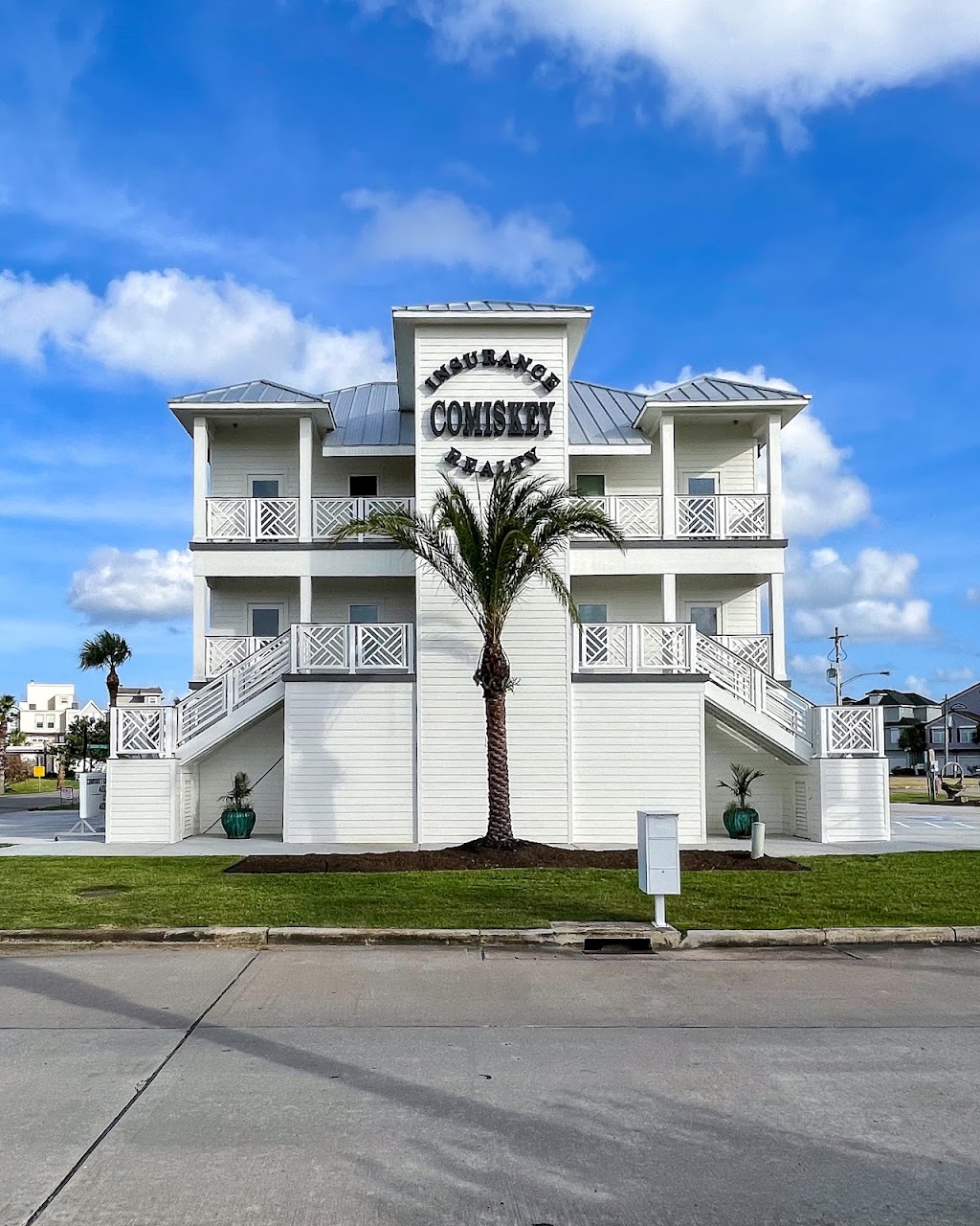 Comiskey Realty Inc. | 401 Tiki Dr, Tiki Island, TX 77554, USA | Phone: (409) 935-2039