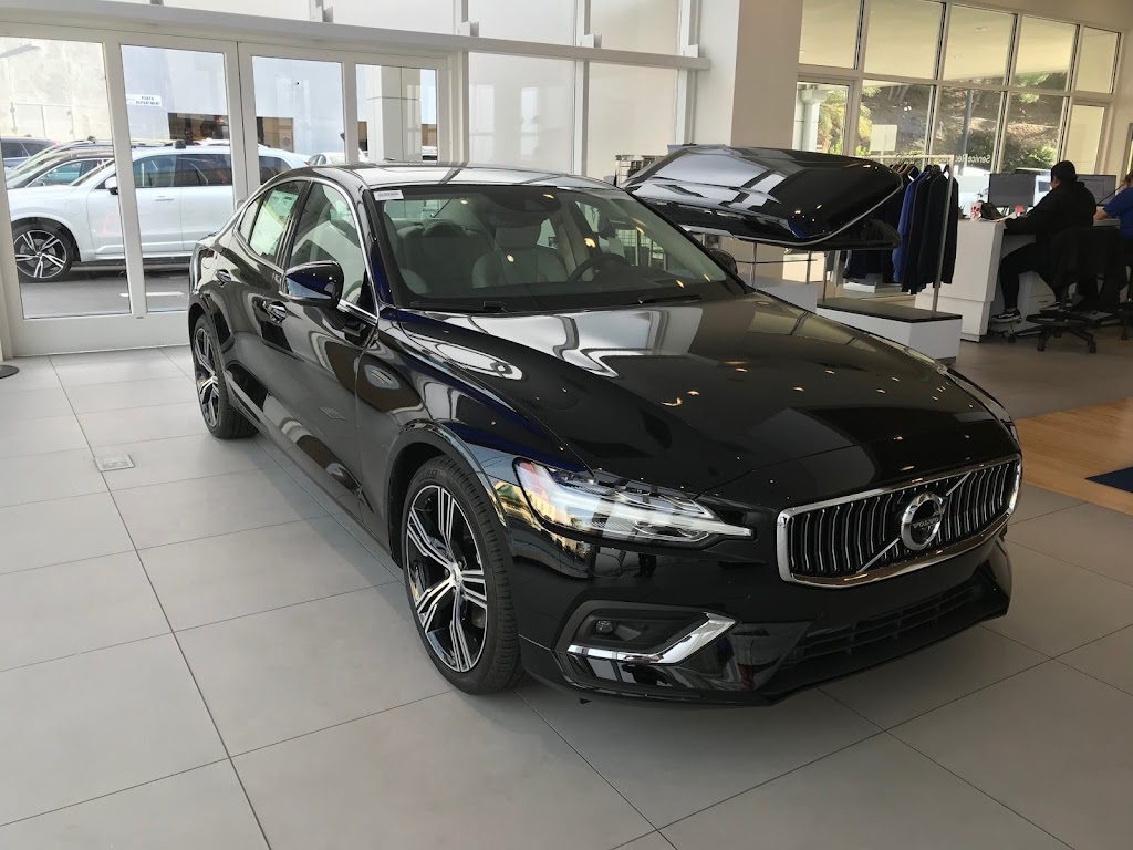 Volvo Cars Mission Viejo | 28730 Marguerite Pkwy, Mission Viejo, CA 92692, USA | Phone: (949) 359-5000