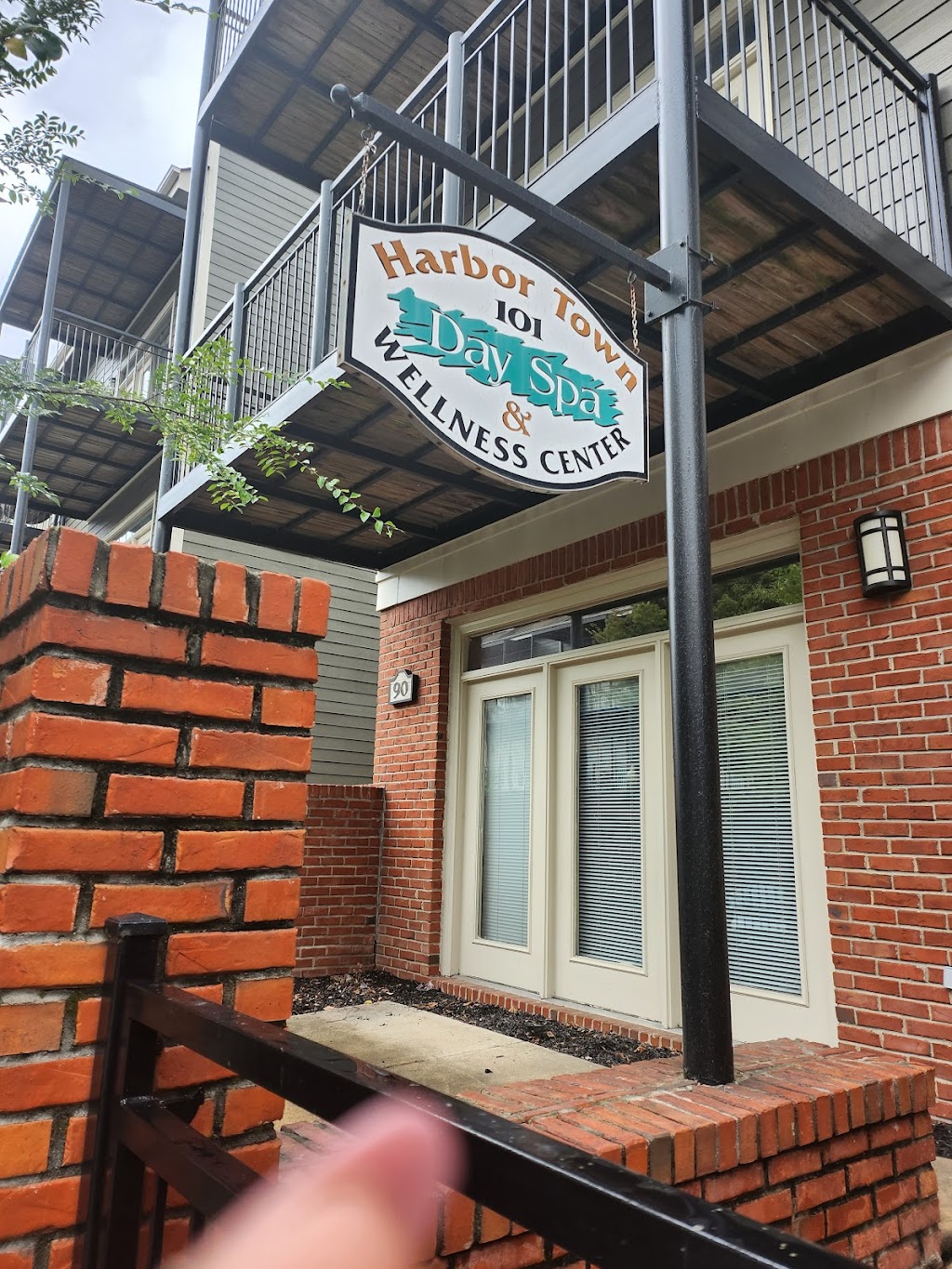 Harbor Town Day Spa & Wellness Center | 90 Harbor Town Square #101, Memphis, TN 38103, USA | Phone: (901) 523-8772