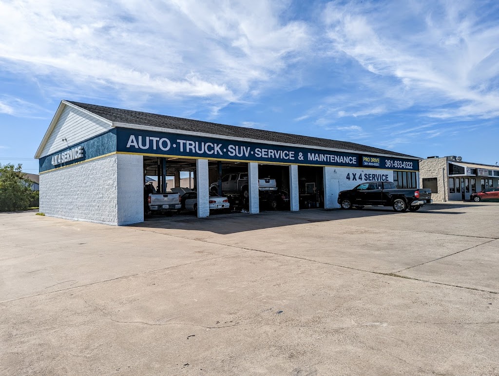 Pro Drive Calallen | 15013 Northwest Blvd, Corpus Christi, TX 78410, USA | Phone: (361) 933-0322