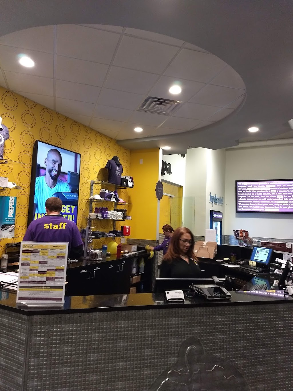 Planet Fitness | 35 Waukegan Rd, Deerfield, IL 60015 | Phone: (847) 236-0922