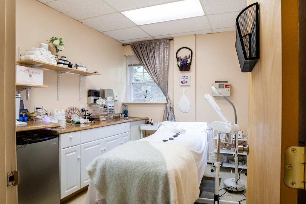 Abbeauté Studio | 2 Stowe Rd, Peekskill, NY 10566, USA | Phone: (914) 243-1555