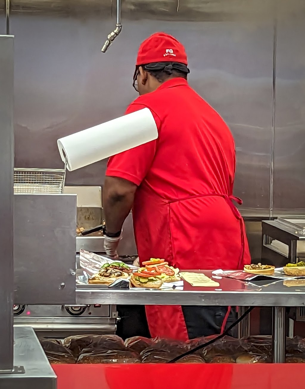 Five Guys | 9578 Colerain Ave, Cincinnati, OH 45251, USA | Phone: (513) 245-1530