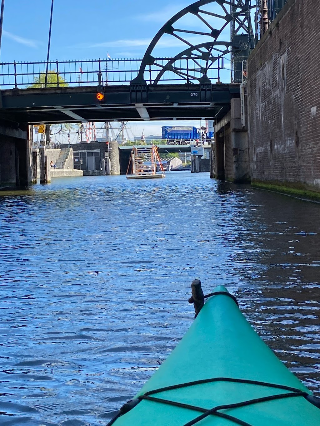 Kayak in Amsterdam | Leidsekade 4, 1016 GW Amsterdam, Netherlands | Phone: 06 44488911