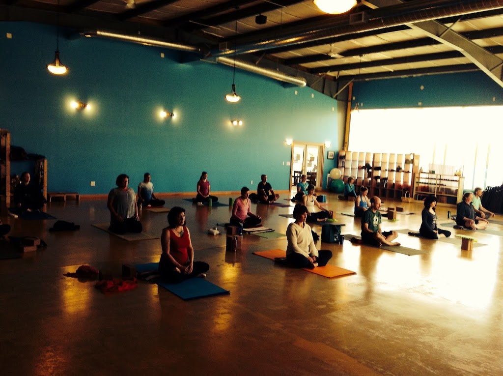 Karuna Arts Yoga | 2108 SW 152nd St, Burien, WA 98166, USA | Phone: (206) 878-9642