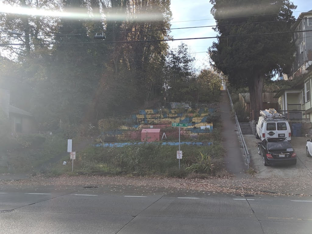 Beacon Bluff P-Patch Community Gardens - park  | Photo 2 of 2 | Address: 1201 15th Ave S, Seattle, WA 98144, USA | Phone: (206) 684-0264