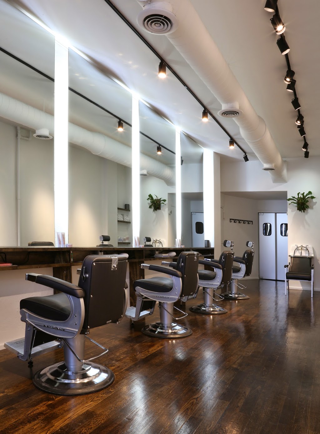 BEST BARBER | The HK Original | 694 10th Ave, New York, NY 10019, USA | Phone: (646) 791-0560