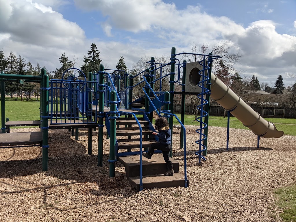 Hillendale Park | 13216 Roseberry Ave, Oregon City, OR 97045, USA | Phone: (503) 496-1201