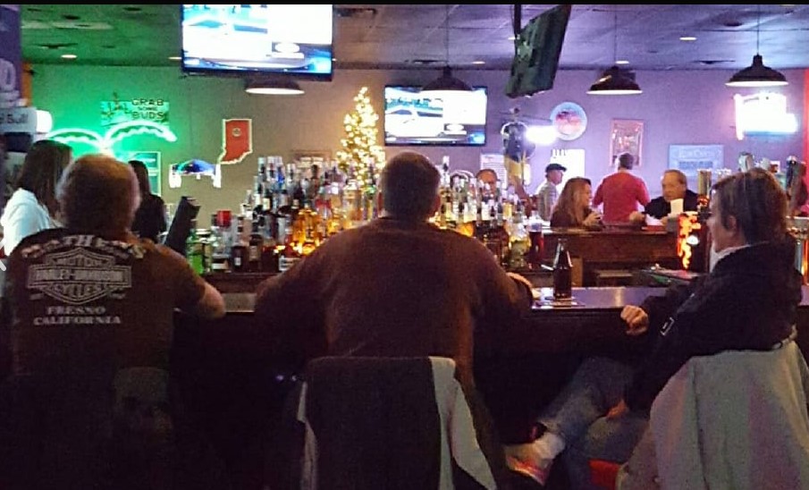 1 More Bar & Grill | 1940 Jamison Dr #1015, Lawrenceburg, IN 47025, USA | Phone: (812) 747-7546