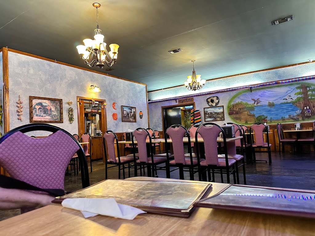 Elcajuns La Mex | 5656 LA-1, Napoleonville, LA 70390, USA | Phone: (985) 369-7744