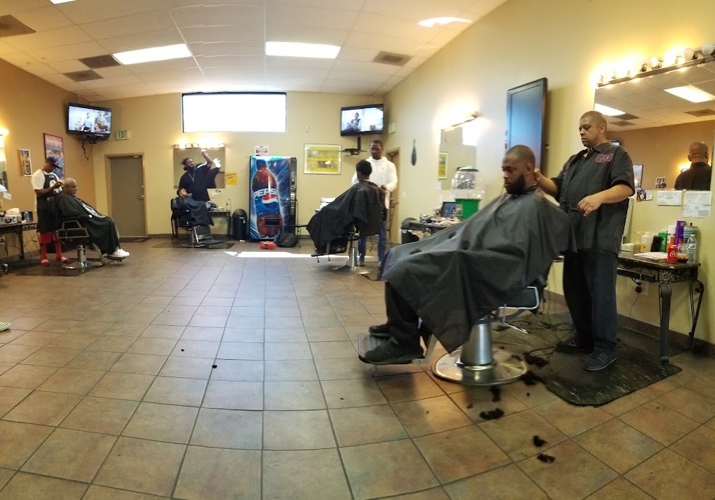 Uptown Barber Shop | 1123 N Texas St, Fairfield, CA 94533, USA | Phone: (707) 425-6700