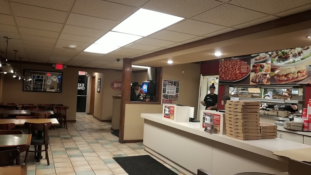 Donatos Pizza - meal takeaway  | Photo 10 of 10 | Address: 2835 S High St, Columbus, OH 43207, USA | Phone: (614) 491-1112