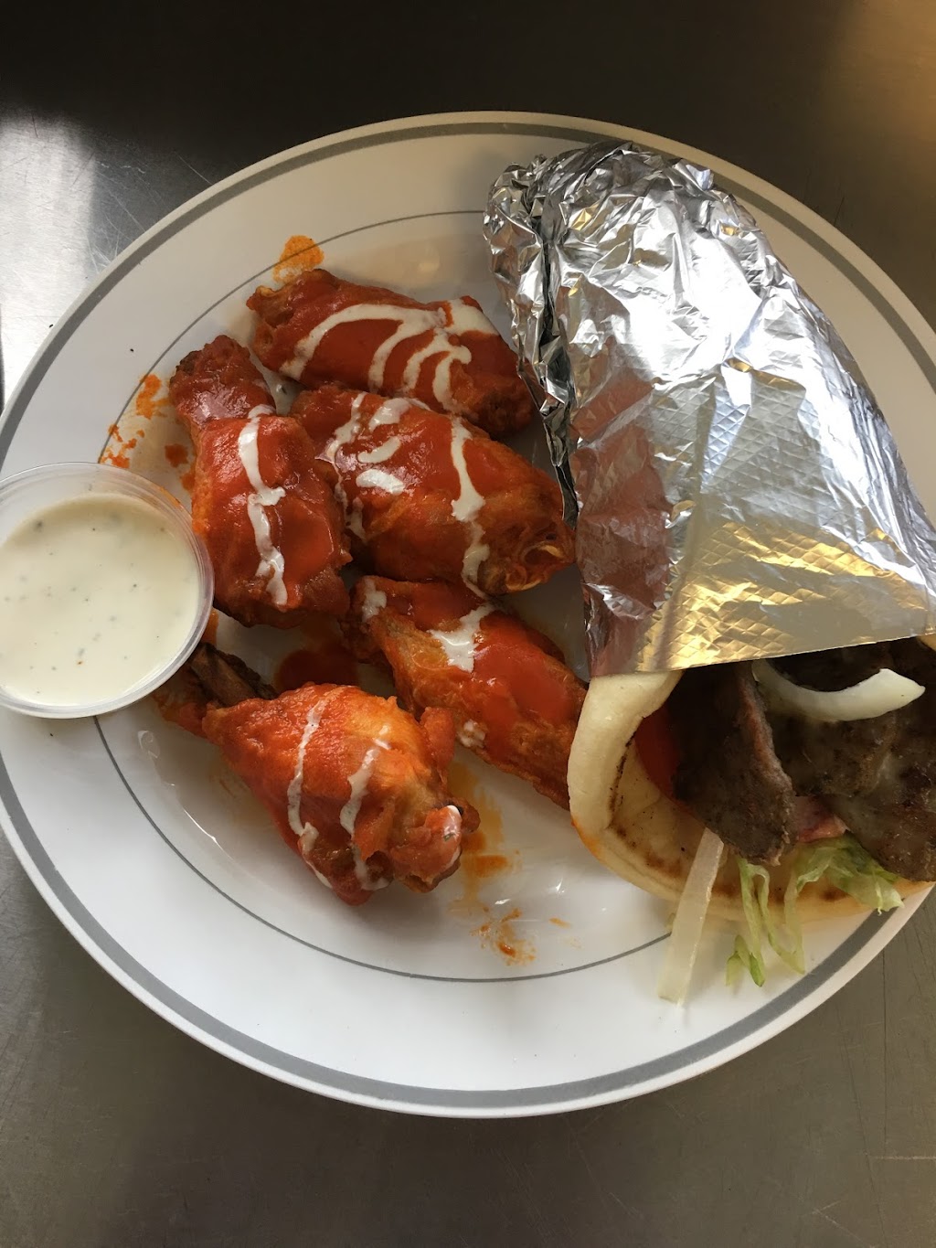 3 brothers halal food truck | 13742 42nd St, Tampa, FL 33613, USA | Phone: (813) 374-5658