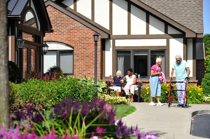 Loudonville Assisted Living Residence | 298 Albany Shaker Rd, Albany, NY 12211, USA | Phone: (518) 463-4398