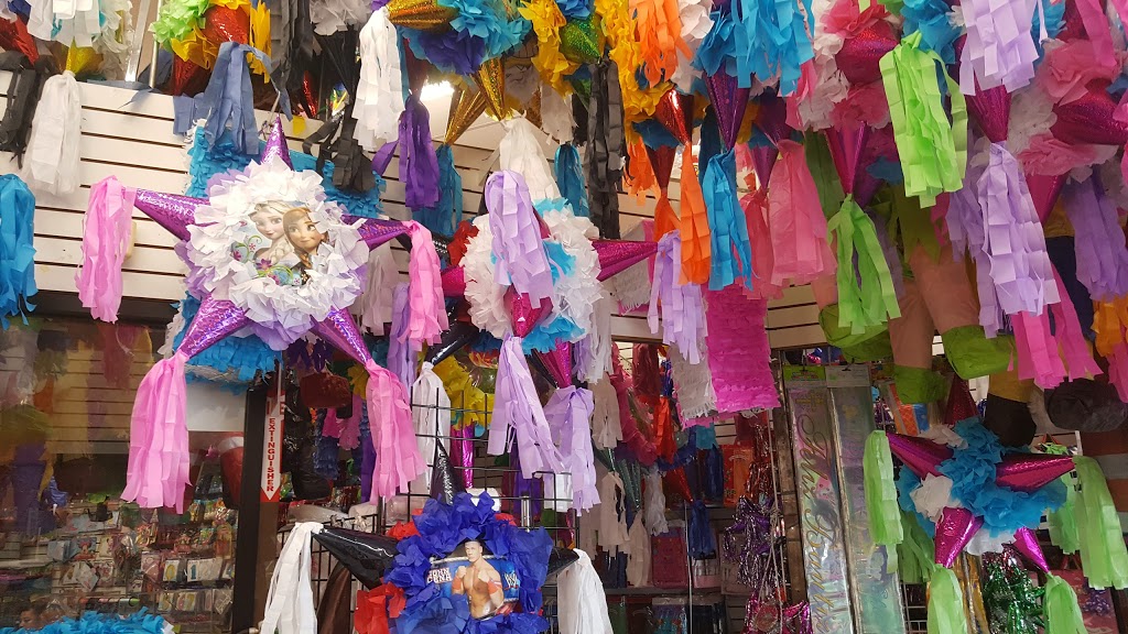 La Pinata Magica | 3294 N Garey Ave, Pomona, CA 91767, USA | Phone: (909) 706-8084