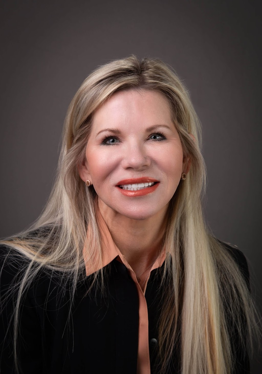 R.O.I. Properties | 2425 E Camelback Rd Suite 150, Phoenix, AZ 85016, USA | Phone: (602) 319-1326 R.O.I. Properties | 2425 E Camelback Rd Suite 150, Phoenix, AZ 85016, USA | Phone: (602) 319-1326