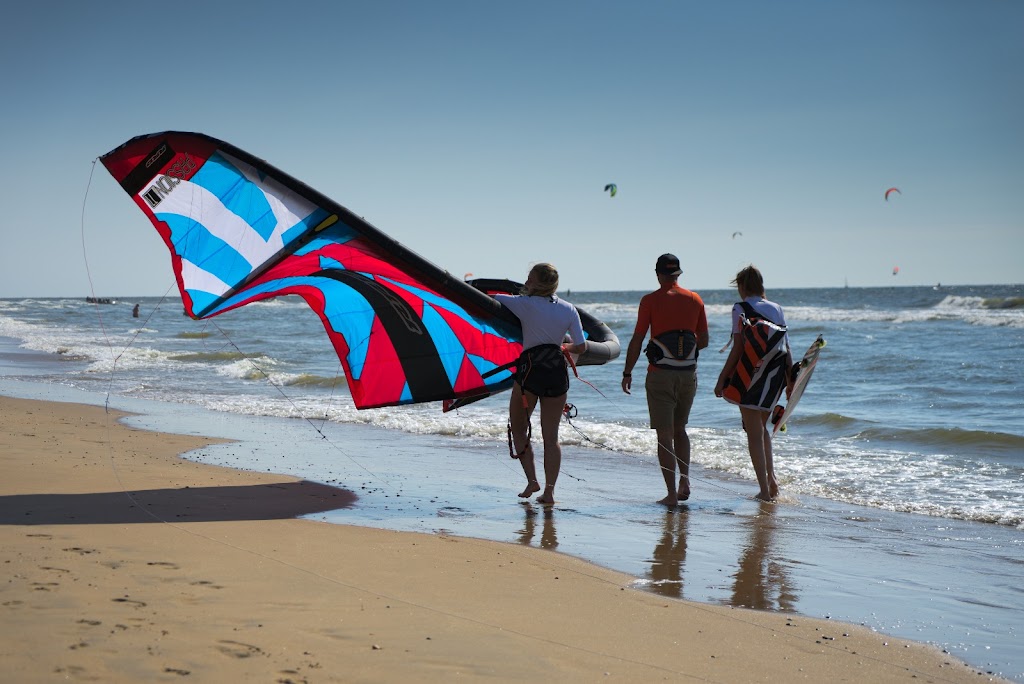 Endless Summer Kitesurfschool Amsterdam | Nieuwendammerdijk 538, 1023 BX Amsterdam, Netherlands | Phone: 06 15602287