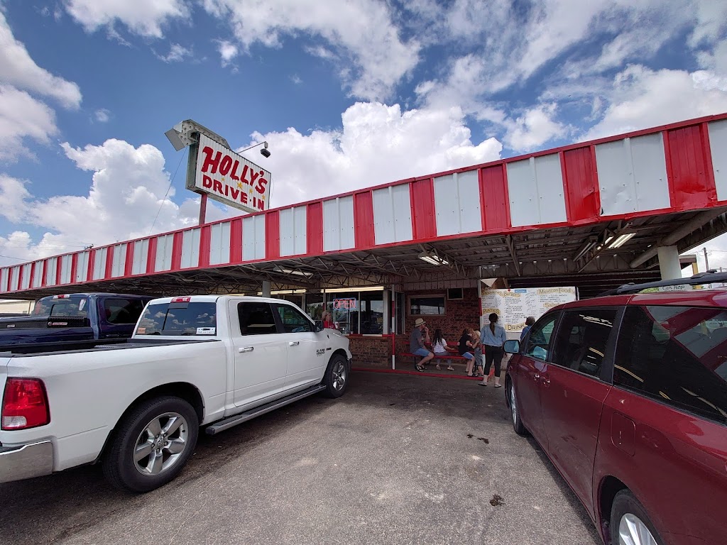 Hollys Drive Inn | 615 S Broadway St, Post, TX 79356, USA | Phone: (806) 495-2704