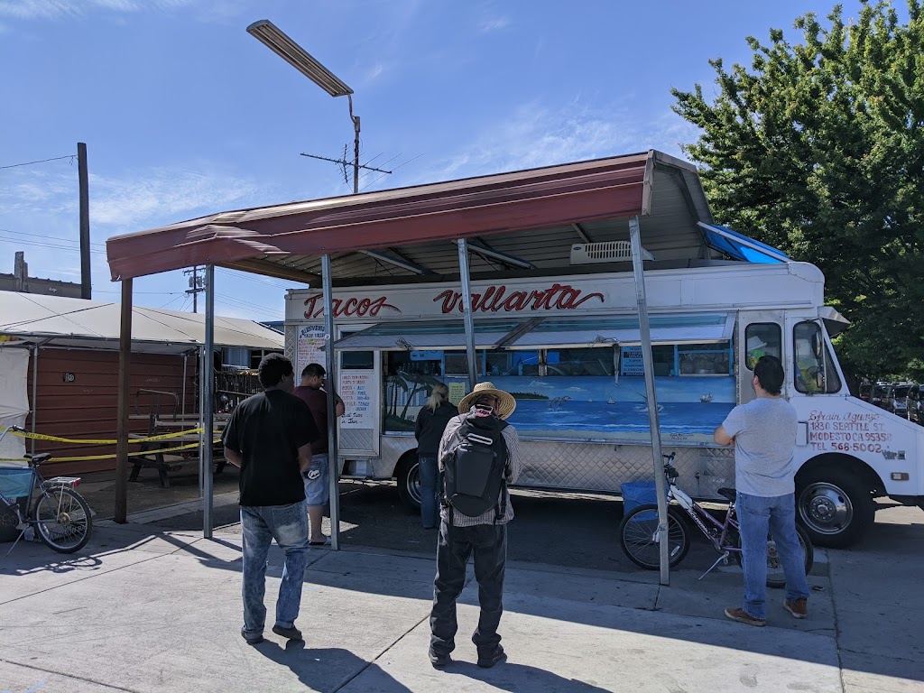 Tacos Vallarta | 401 14th St, Modesto, CA 95354, USA | Phone: (209) 568-5002