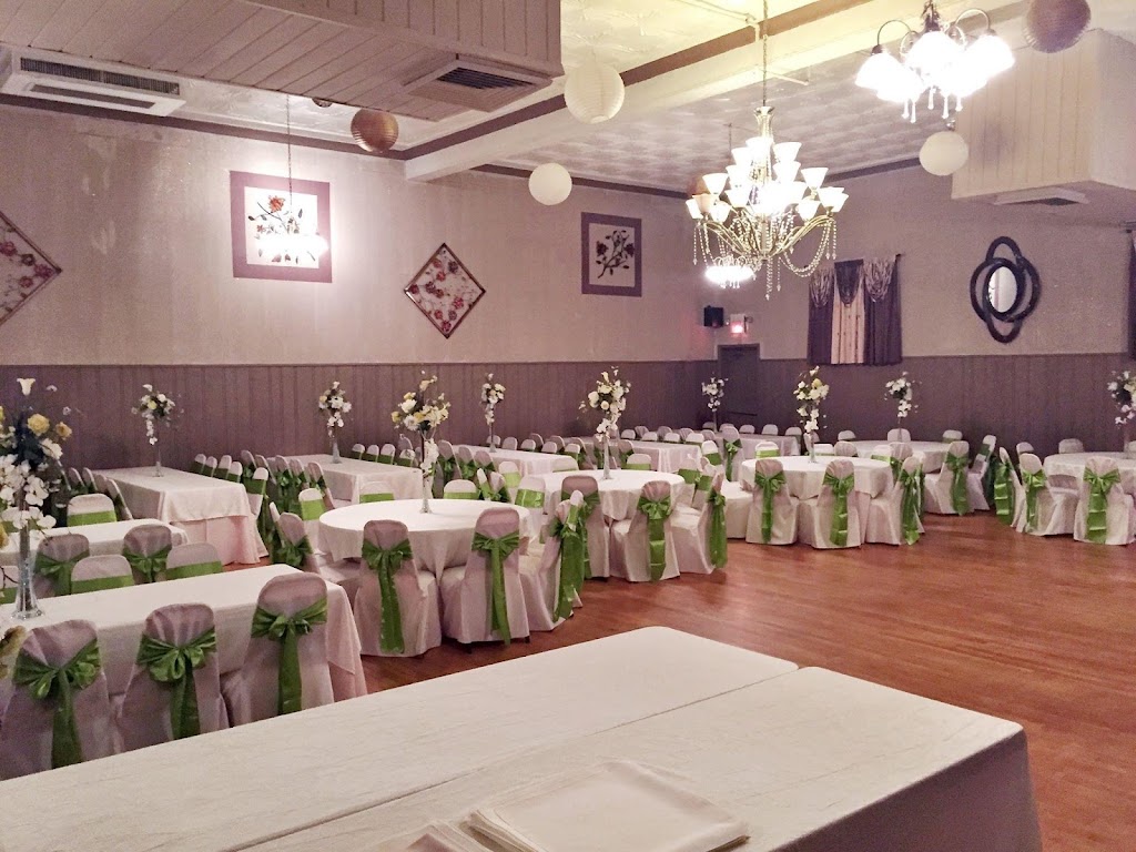 BJ Polonia Liquor Store, Bar & Banquet Hall | 126 Ray St, Garfield, NJ 07026, USA | Phone: (973) 272-3377