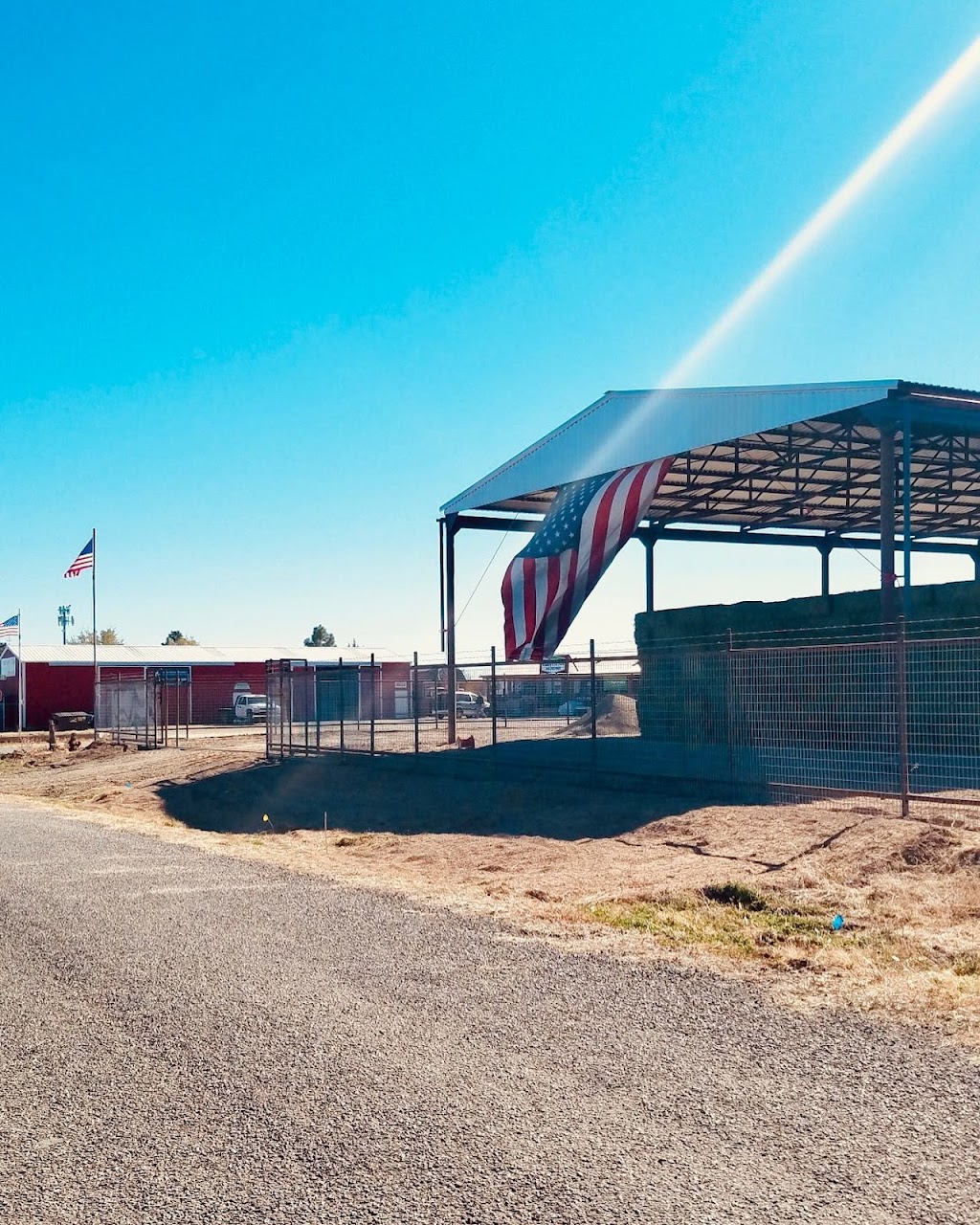 County Line Feed And Supply | 49 Pony Express Dr, Edgewood, NM 87015 | Phone: (505) 832-9590