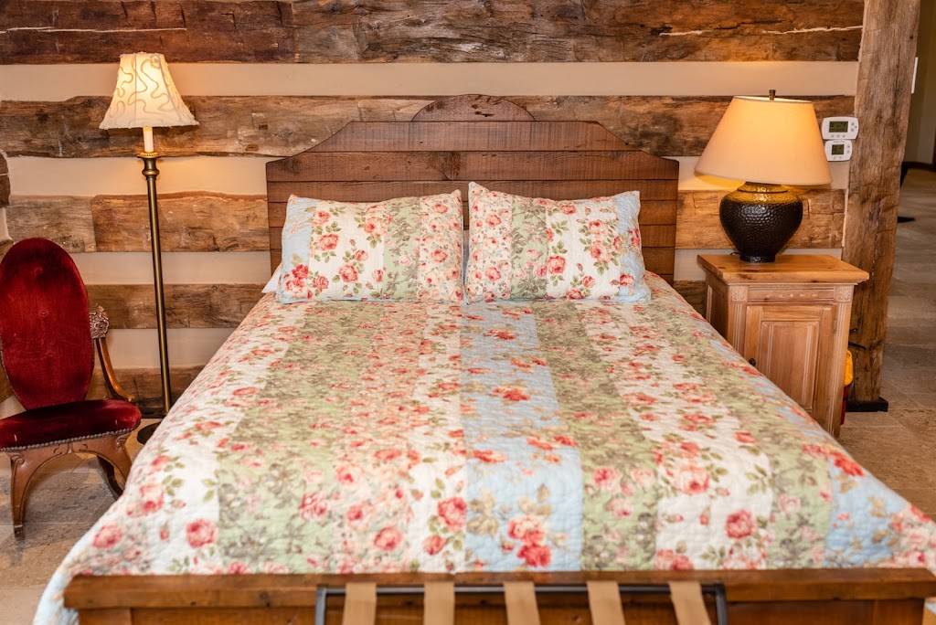 Valaterra | 7101 Shrader Ln, La Grange, KY 40031, USA | Phone: (502) 222-4802