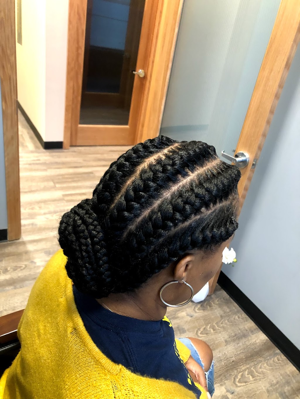 Star Braiding Studio By Karmella | 15906 Crain Hwy #10, Brandywine, MD 20613, USA | Phone: (240) 481-1847