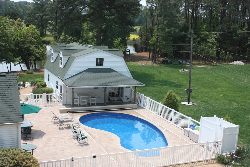 Grandview on the Bay | 404 Myrtle Grove Ln, Bohannon, VA 23021, USA | Phone: (804) 725-9352