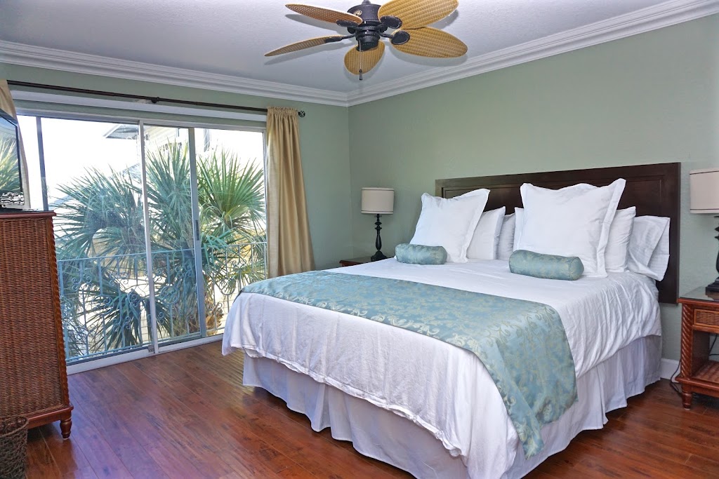 The Shells Villa | 312 Beach Rd, Sarasota, FL 34242, USA | Phone: (941) 306-4242