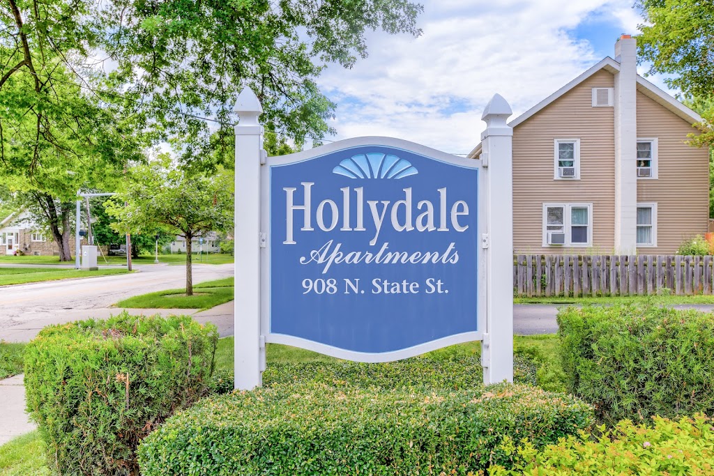 Hollydale Apartments | 908 N State St, Painesville, OH 44077, USA | Phone: (216) 245-7278
