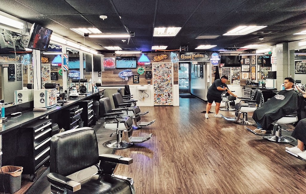 Good Fellaz Barber Shop, Santa Ana | 617 W 17th St, Santa Ana, CA 92706, USA | Phone: (657) 600-8551