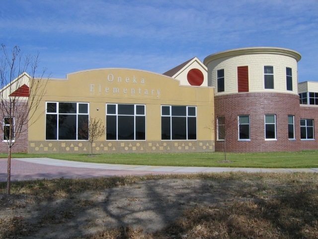 Oneka Elementary School | 4888 Heritage Pkwy North, Hugo, MN 55038, USA | Phone: (651) 288-1800